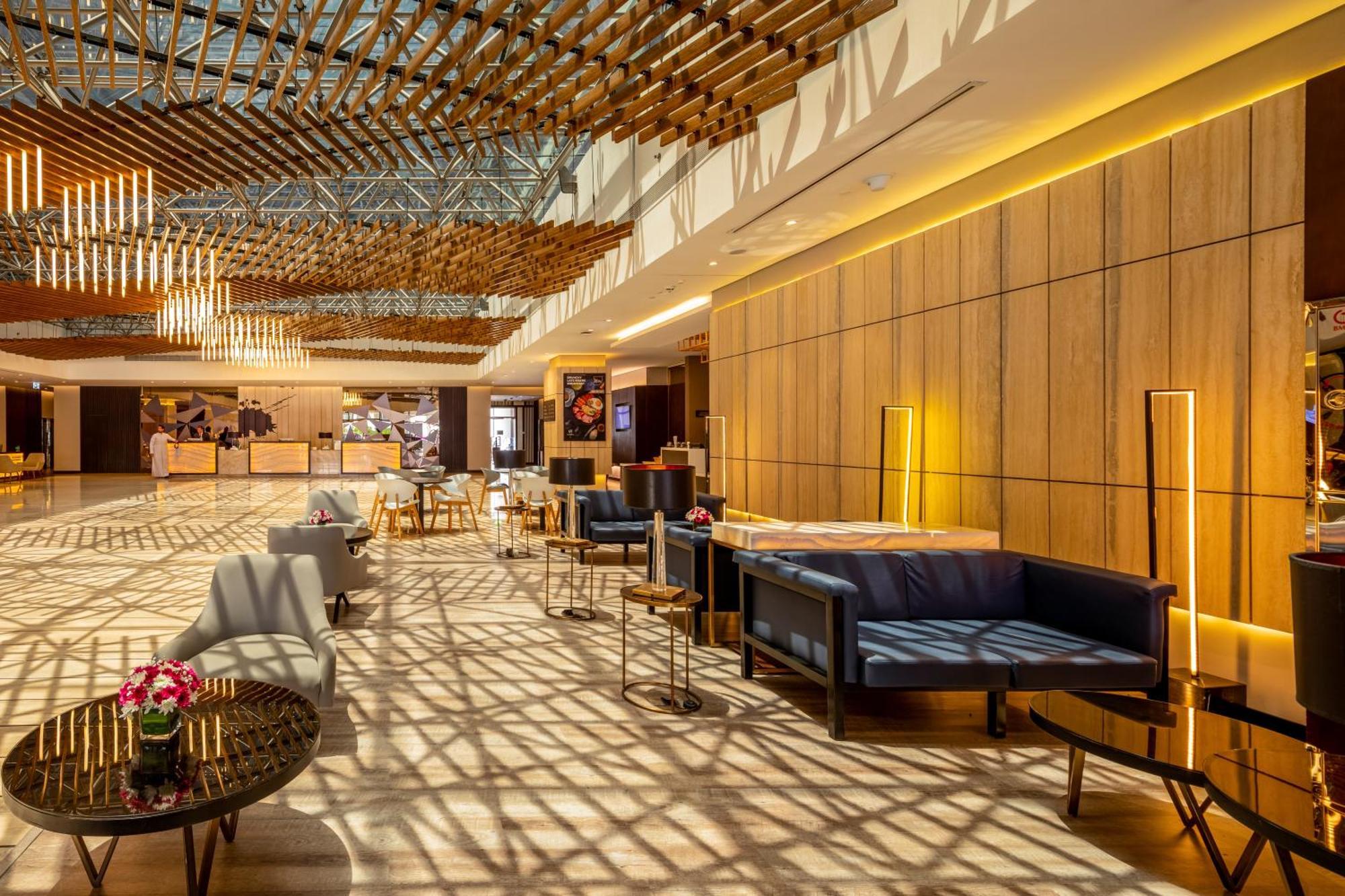 Flora Inn Hotel Dubai Airport מראה חיצוני תמונה